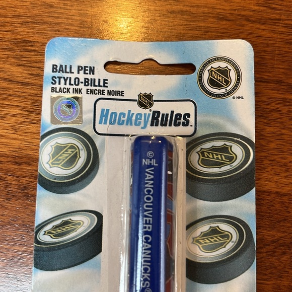 NHL | Vancouver Canucks hockey ball point pen - Picture 2 of 4